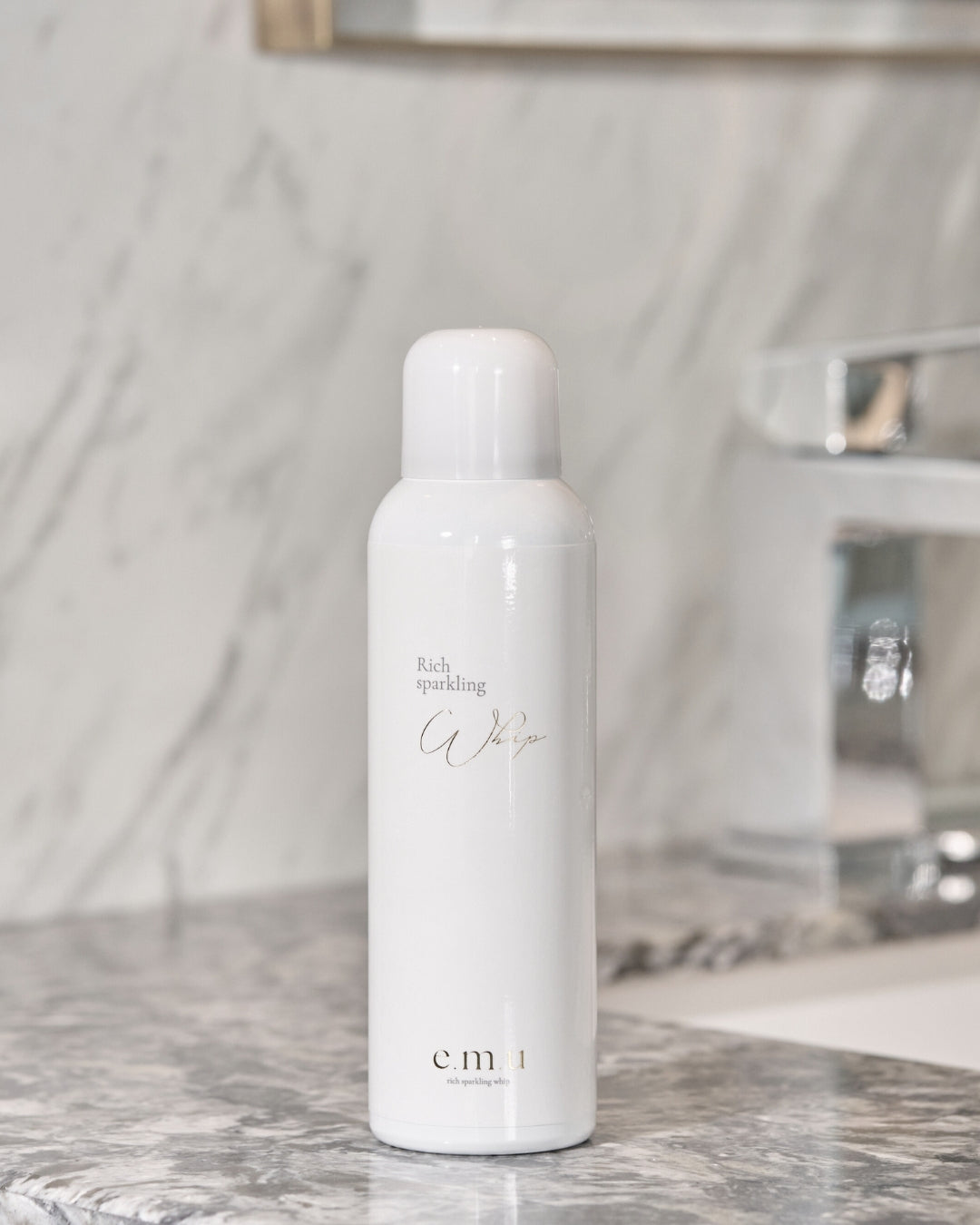 e.m.u sparkling whip